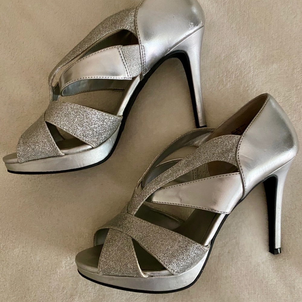 Prom Shoes - Picture 3 of 5
